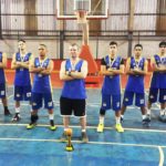 Equipe da ATB/ACEB "marrenta" comemora a conquista da Copa Oeste de Basquete -