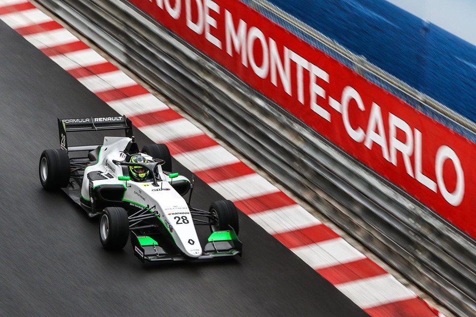 João Vieira termina em quinto lugar na Corrida 1 de Mônaco da F- Renault Europeia