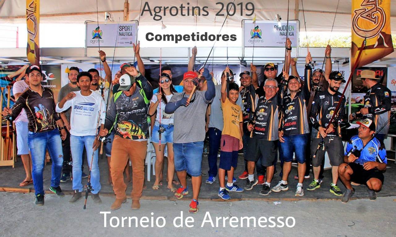 Competidores do IV Campeonato Tocantinense de Torneio de Arremesso de Iscas Artificiais – Canoeiros na Agrotins –