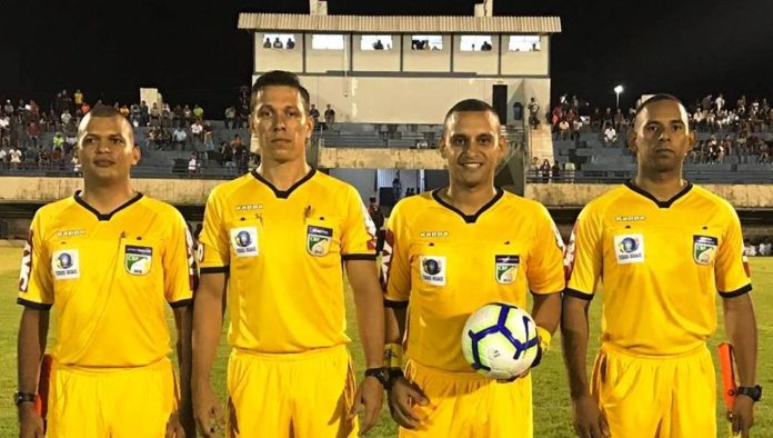 Arbitargem das semifinais do futebol tocantinense